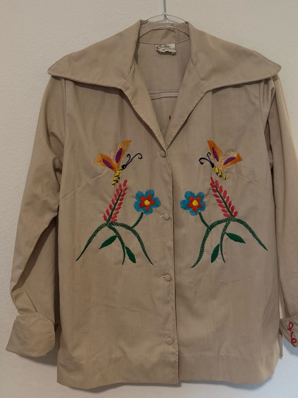 Vintage Crochet Embroidered Celia Light Beige Collared Shirt
